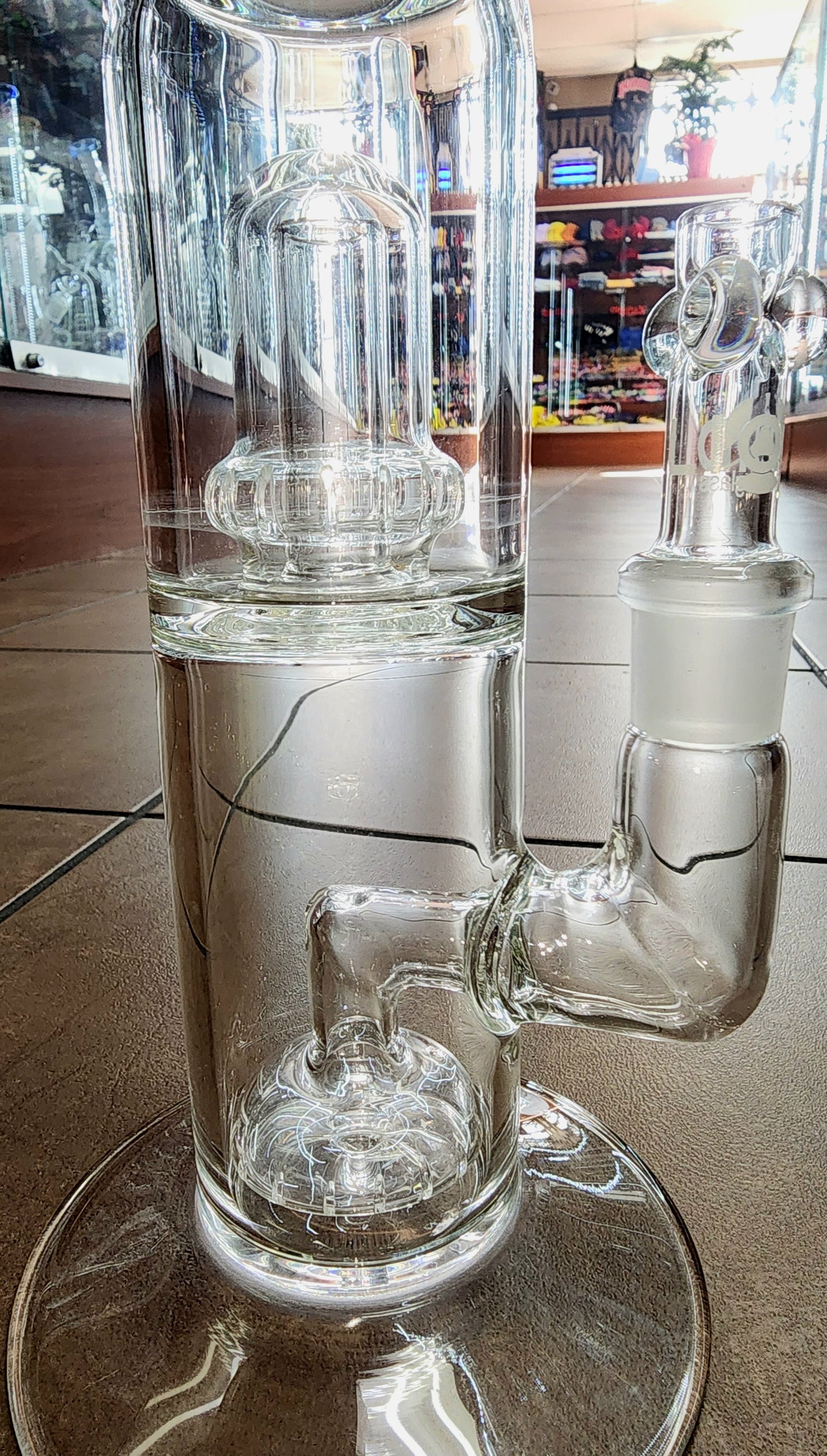 Liquid Sci-Glass Bong